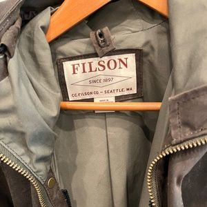 Filson All Season Raincoat - Medium